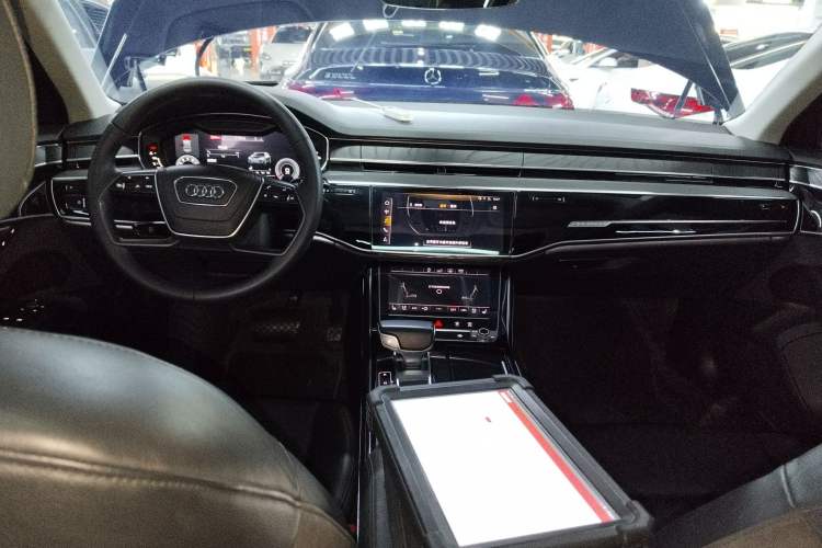 Used Audi A8 2018 A8L 55 TFSI quattro Launch Edition Elite Model
