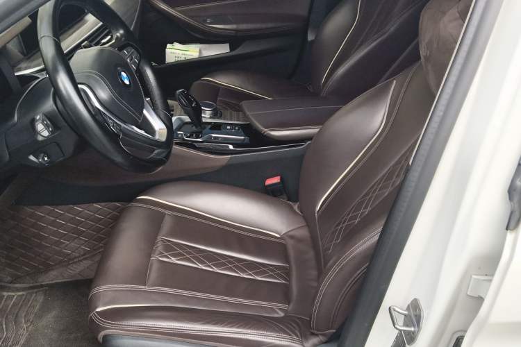 Used BMW 5 Series New Energy 2020 Mileage Upgrade Version 530Le Luxury Package