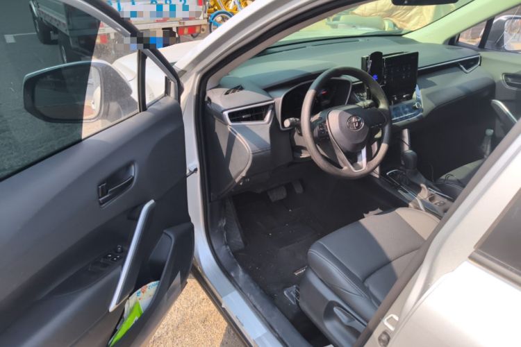 Used Toyota FRONTLANDER 2024 2.0L CVT Elite Plus Edition