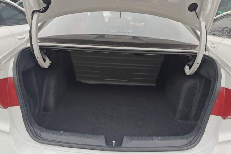 Used Volkswagen Santana 2021 1.5L Manual Fashion Edition