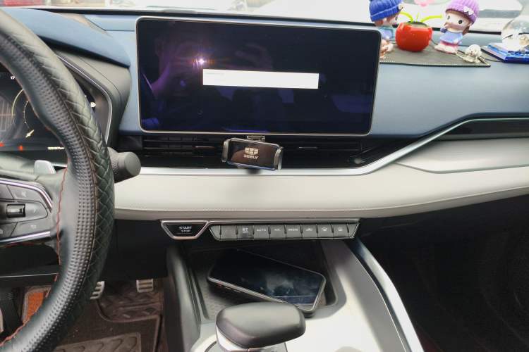 Used Geely Auto Preface 2021 Revised Version 2.0TD Luxury Edition Audio And AC Panel