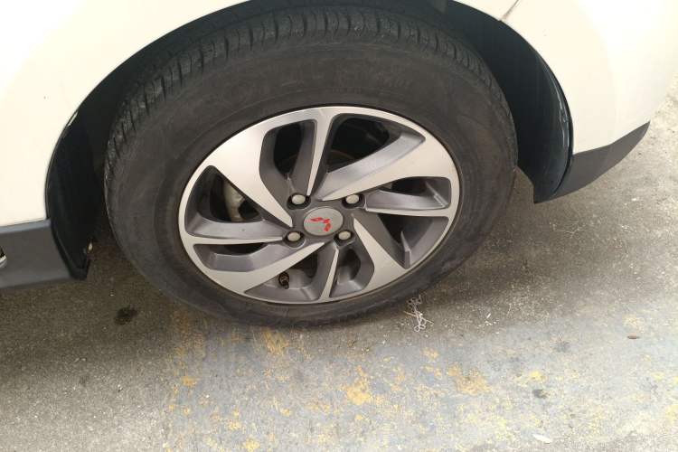 Used Wuling Hongguang 2016 1.5L S1 Deluxe Model China V-standard