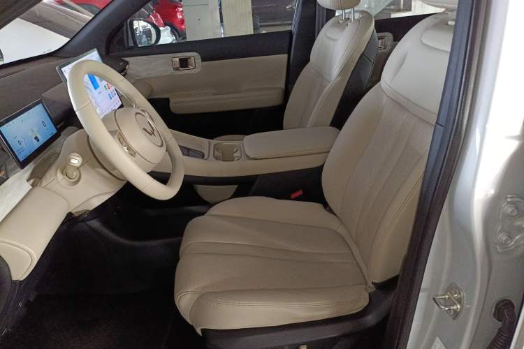 Used Wuling Xingguang S 2024 510 km Flagship Version

