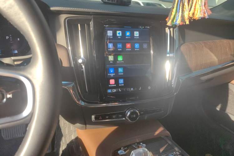 Used Volvo S90 2024 B5 Zhiyuan Luxury Edition
