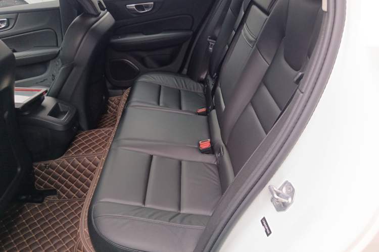 Used Volvo S60 2021 T4 Zhiyi Luxury Edition Left Rear Seat