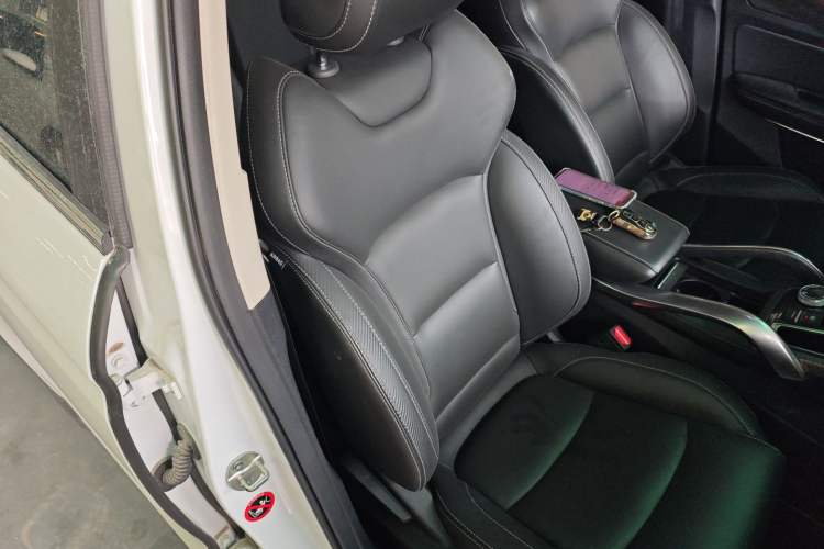 Used Geely Auto Emgrand X7 Sport 2020 1.8TD DCT ZhiZun PRO
