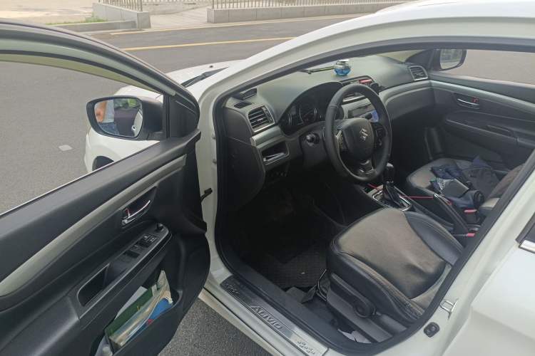 Used Suzuki Alivio 2015 1.6L Automatic Enjoyment Model
