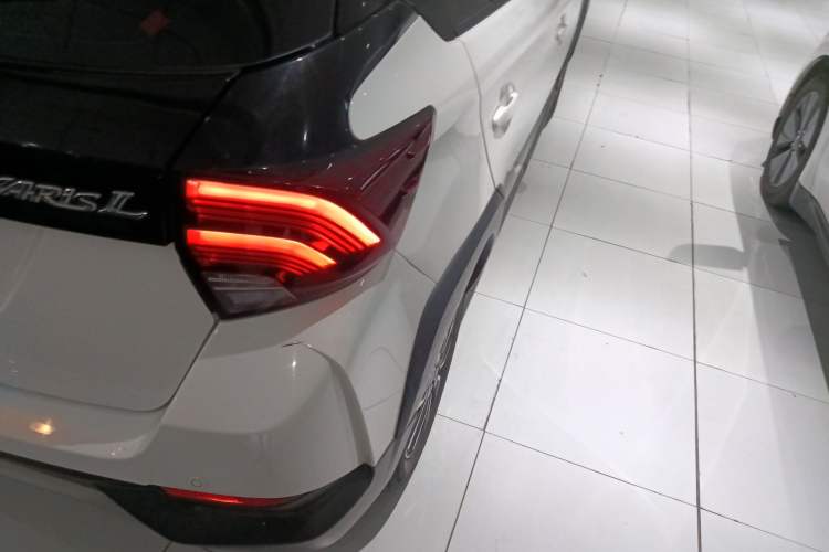 Used Toyota YARiS L Zhi Xuan 2020 X-Trail X 1.5L CVT Luxury Edition Right Rear Taillight
