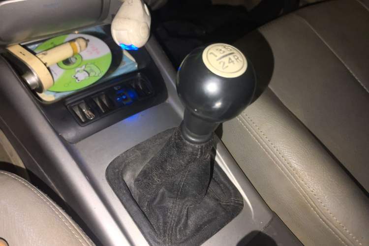 Used Hyundai Elantra 2011 1.6L Manual Comfort Version
