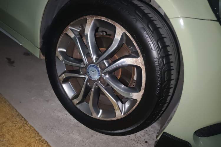 Used Mercedes-Benz C-Class 2015 Restyled C 180 L Sport Edition Exterior 7