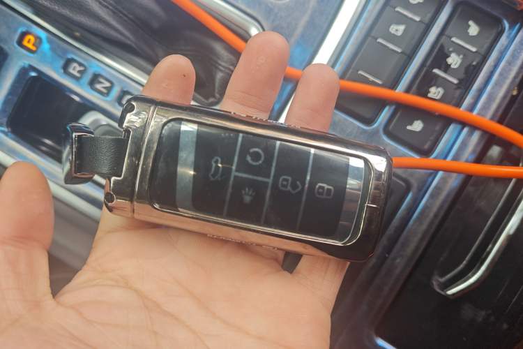 Used GAC Trumpchi GS8 2017 320T Two-Wheel Drive Luxury Smart Connectivity Version (7 Seats)