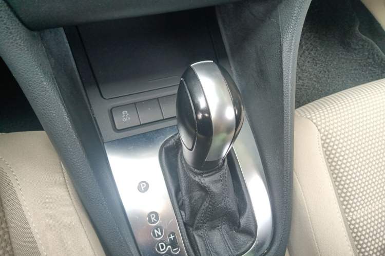 Used Volkswagen Golf 2012 1.6L Automatic Comfort Model
