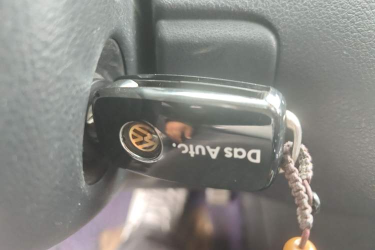 Used Volkswagen Polo 2014 1.6L Cross Polo Automatic
