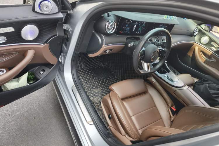 Used Mercedes-Benz E-Class 2021 Facelift E 260 L Sport Edition
