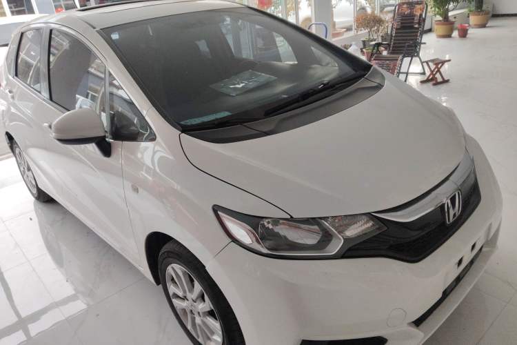 Used Honda Fit 2018 1.5L CVT Comfort Sunroof Version