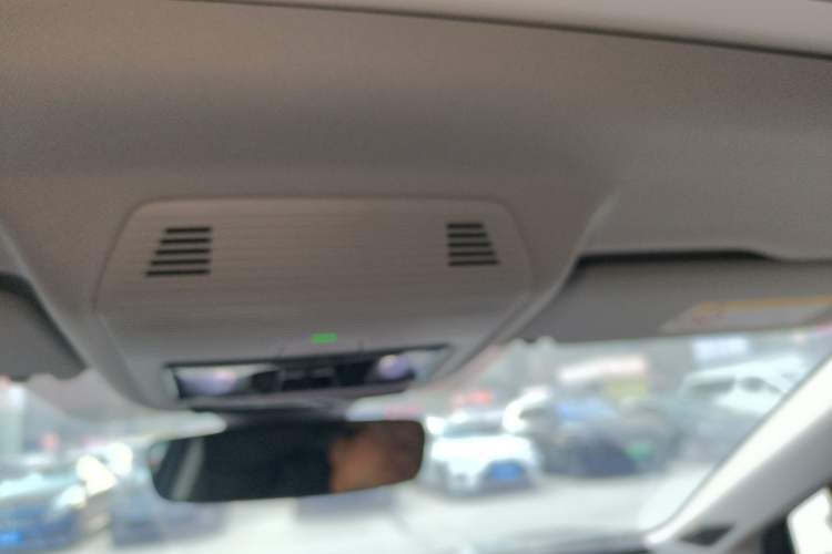 Used Volkswagen ID.6 X 2021 Prime Smart Four-Wheel Drive Edition Headliner