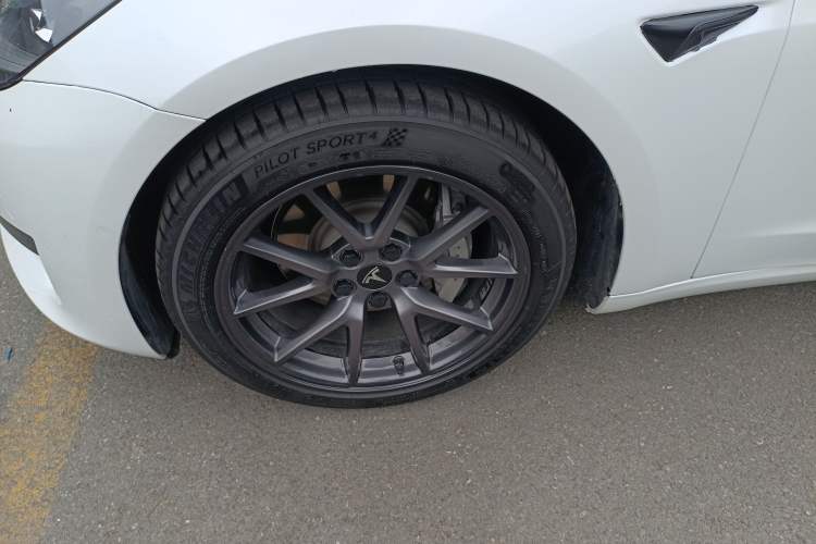 Used Tesla Model 3 2022 Rear-Wheel-Drive Version