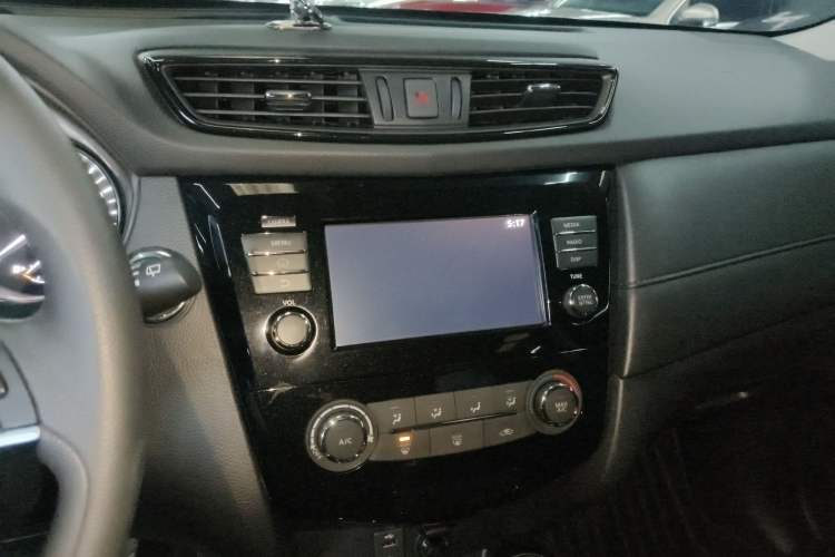 Used Nissan X-Trail 2017 2.0L CVT Comfort Edition 2WD