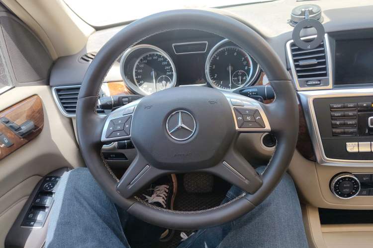 Used Mercedes-Benz M-Class 2012 ML 350 Sport Edition
