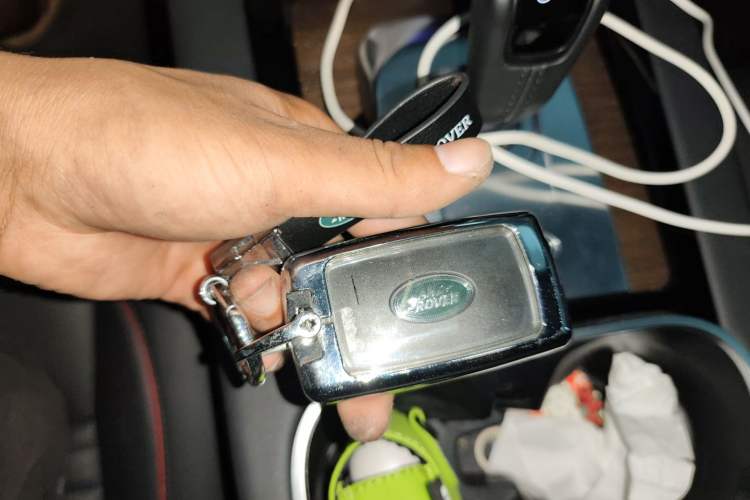 Used Land Rover Discovery Sport 2023 249 PS R-Dynamic HSE Luxury Custom Edition
