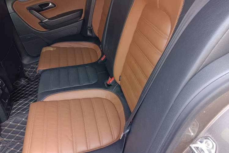 Used Volkswagen FAW-Volkswagen CC 2013 1.8TSI Luxury Model
