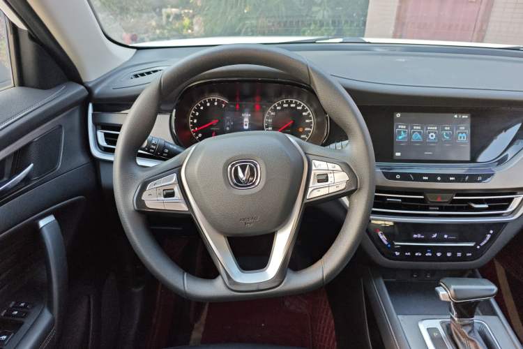 Used Changan CS35PLUS 2021 Honor Million Edition 1.6L CVT Elite Model