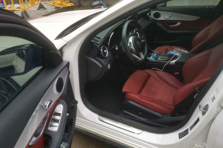 Used Mercedes-Benz C-Class 2020 Restyled C 260 Sport Edition Driver Seat