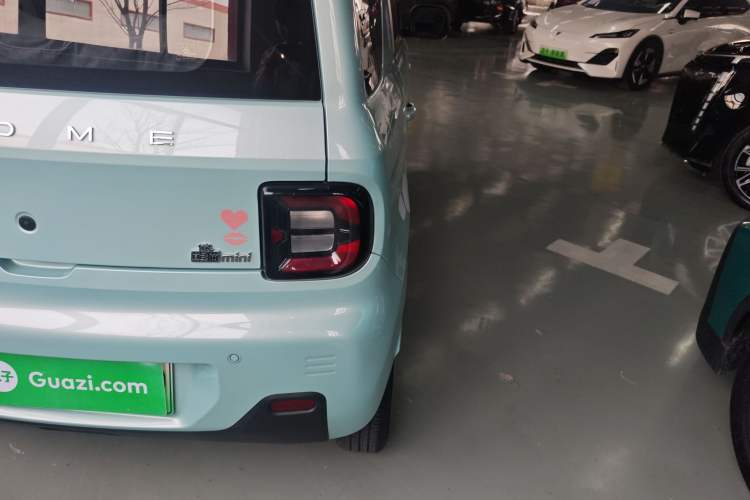Used Geely Galaxy Panda 2023 Panda Mini 120km Asian Games Edition
