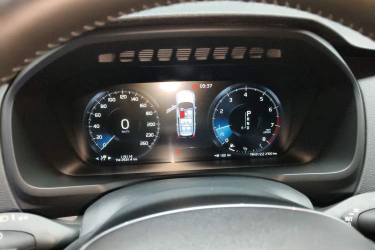 Used Volvo XC90 2018 T6 Zhiyi Edition 7-Seater