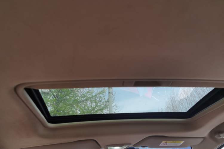 Used Baojun 310W 2017 1.5L Manual Luxury Edition China V