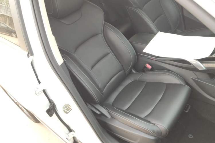 Used Geely Auto Emgrand X7 Sport 2020 1.8TD DCT ZhiZun PRO Right Front Seat