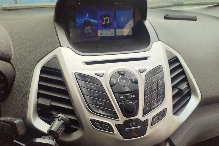 Used Ford EcoSport 2013 1.5L Manual Fashion Model Audio And AC Panel