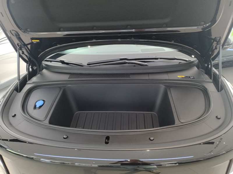 Used Li Auto i6 2025 Model Two-Wheel-Drive Standard Type — 19