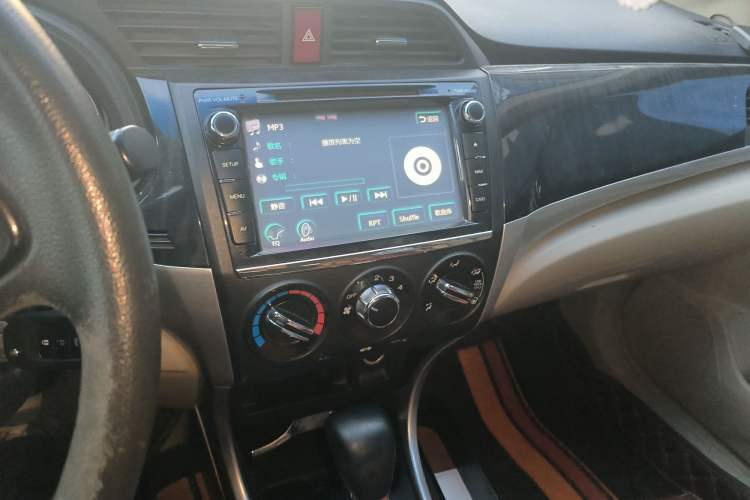 Used Honda Crider 2013 1.8L automatic comfort version