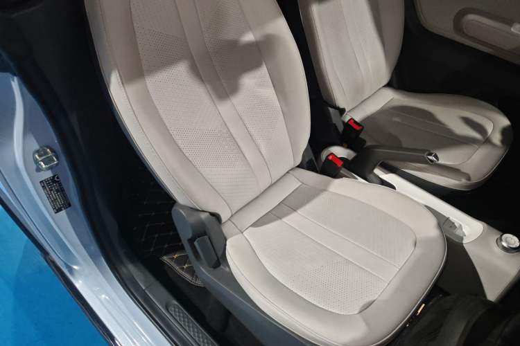 Used Wuling Hongguang MINIEV 2022 Convertible Model