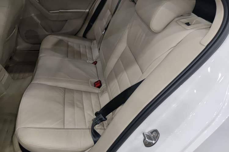 Used Skoda Octavia 2015 1.6L Manual Yijun Edition