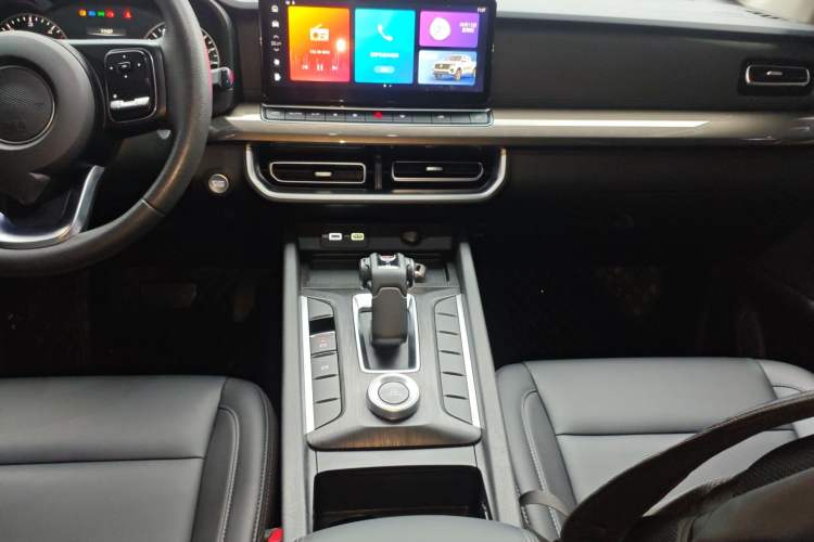 Used Great Wall Poer 2023 2.0T Commercial Version Automatic Diesel 4x4 Elite Long-Box GW4D20M