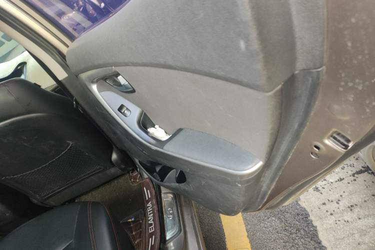 Used Hyundai Elantra (5th Generation / Langdong) 2016 1.6L Automatic Prestige Model Right Rear Door Interior