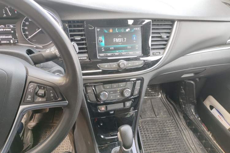 Used Buick Encore 2018 18T Automatic Two-Wheel Drive Urban Leading Model
