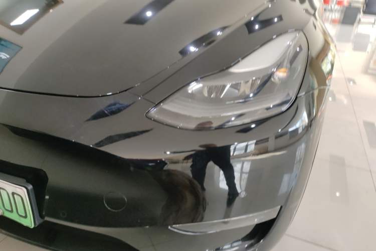 Used Tesla Model Y 2021 Long-Range All-Wheel-Drive Version 3D7