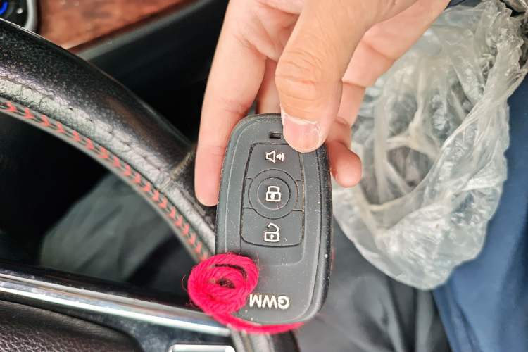 Used Haval H6 2015 Revised Version Sport Edition 1.5T Manual Transmission Two-Wheel Drive Elite Grade