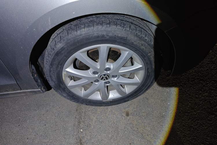 Used Volkswagen Sagitar 2012 1.4TSI Automatic Luxury Edition