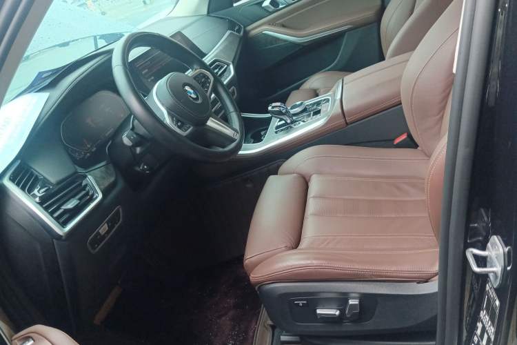 Used BMW X5 2021 Restyled xDrive30i M Sport Package Left Front Seat