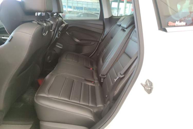 Used Ford Kuga 2019 EcoBoost 180 Two-Wheel-Drive Platinum Edition China VI Standard Left Rear Seat