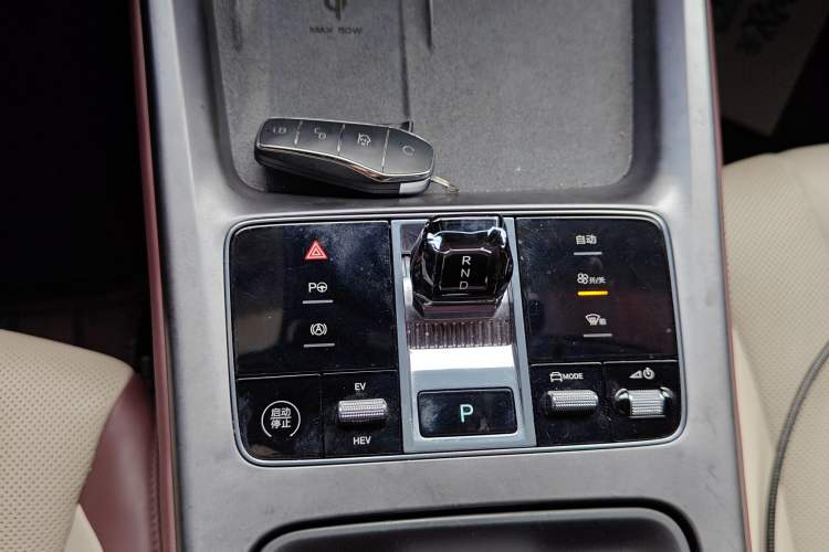 Used BYD Seal 2023 DM-i 1.5T 121km Flagship Model