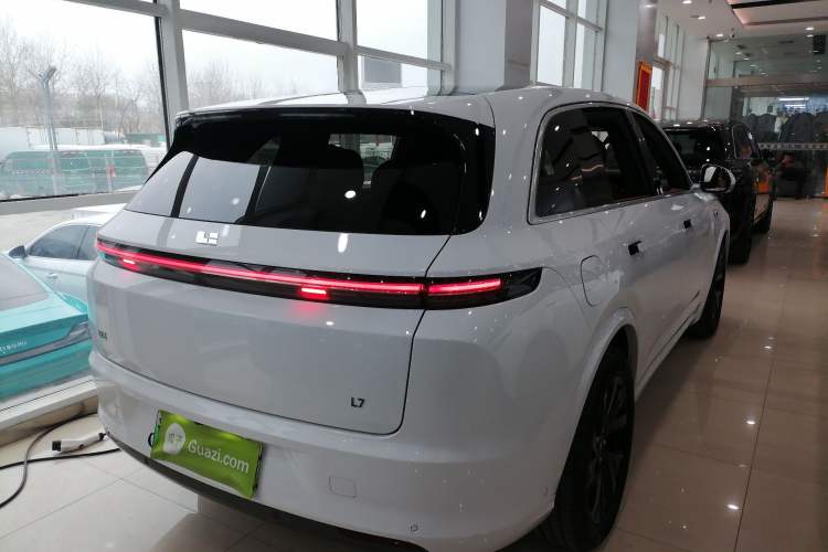 Used Li Auto L7 2023 Max model Rear Right 45 Deg
