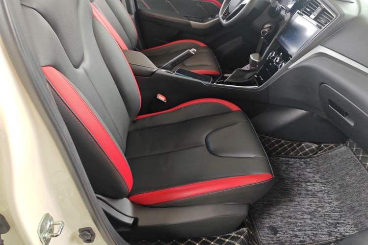 Used Venucia D60 2020 1.6L XE CVT Enjoyment Edition
