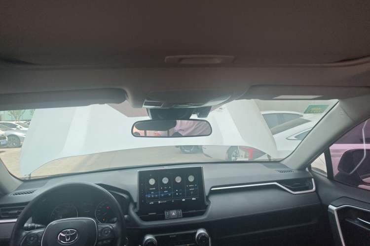 Used Toyota Wildlander 2020 Dual-Motor 2.5L E-CVT Four-Wheel Drive Luxury Edition Headliner