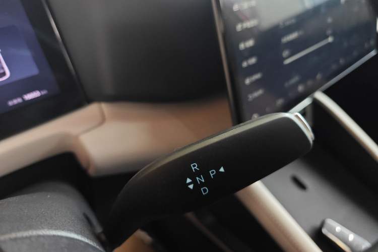 Used BYD Yuan UP 2025 Intelligent Driving Version 401 KM Dynamic Edition
