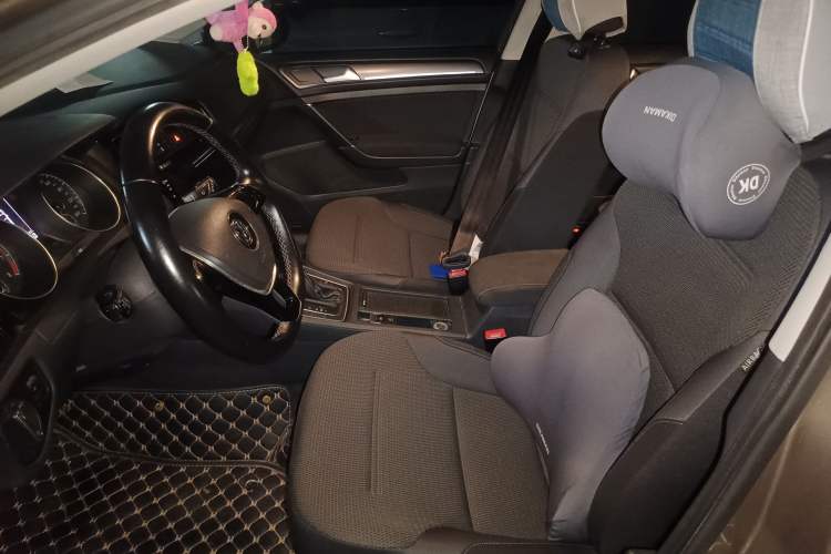 Used Volkswagen Golf 2017 230TSI Automatic Comfort Edition – Celebrating Milestone of One Million Units